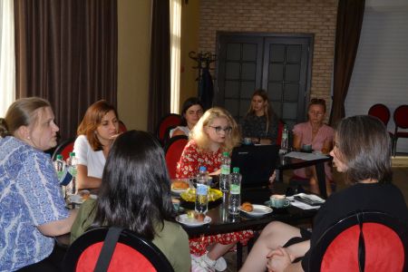 Іти в політику зараз, аби наступним поколінням жінок було легше